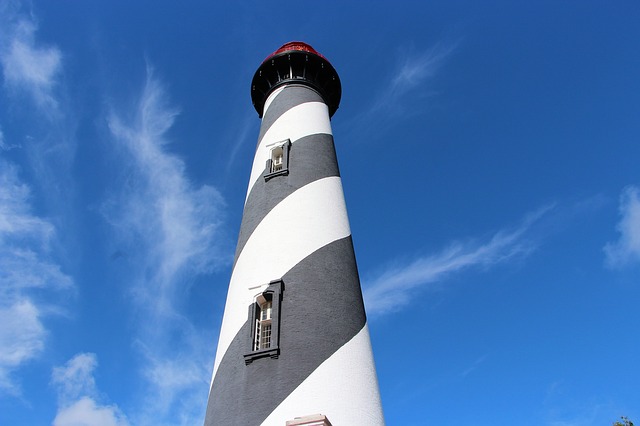Lace Up Your Sneakers for the Annapolis Run for The Light House